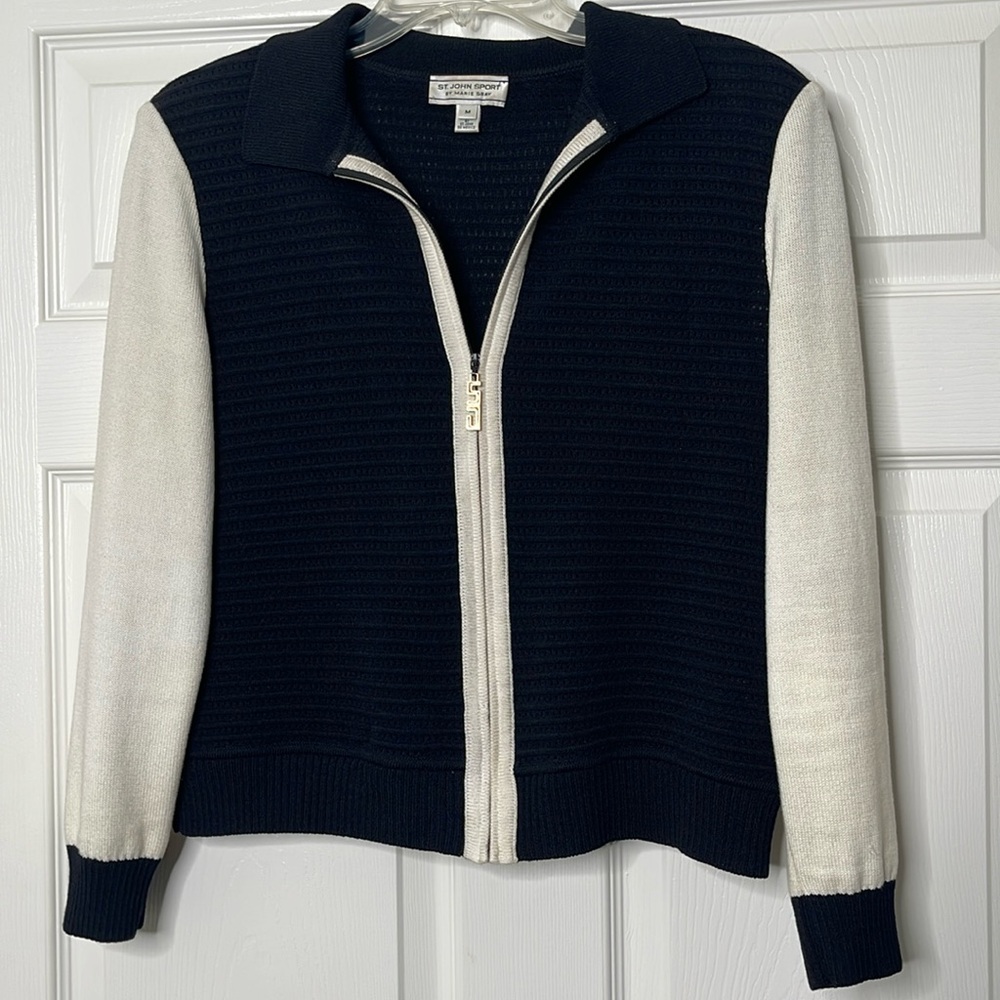 St. John Collared Zip-up